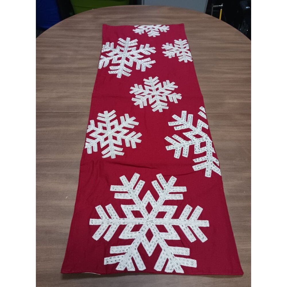 St Nicholas Square Table Runner Red White Snowflakes 36"x13"